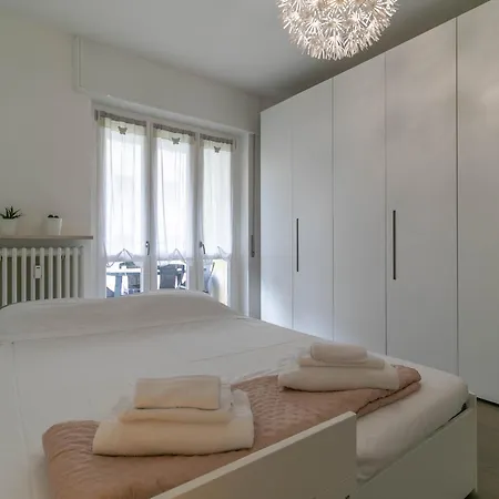 Apartment Turati Family Balcone E Posto Auto