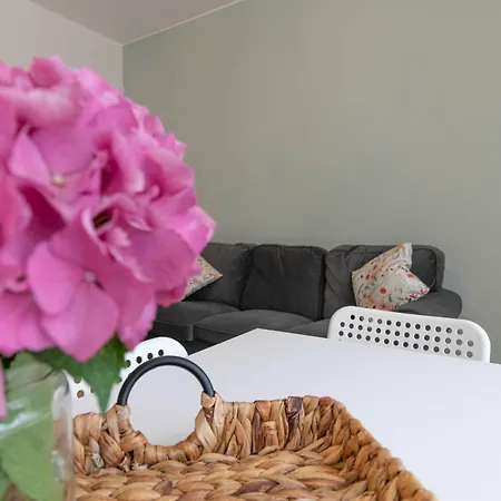 Turati Family Balcone E Posto Auto Apartment Lecco